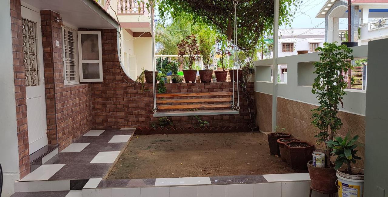 "Go Desert" Homestay ภุช ภายนอก รูปภาพ