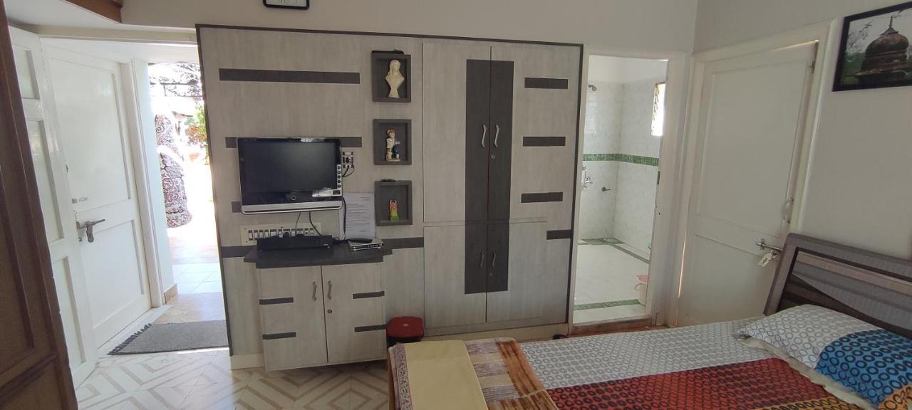 "Go Desert" Homestay ภุช ภายนอก รูปภาพ