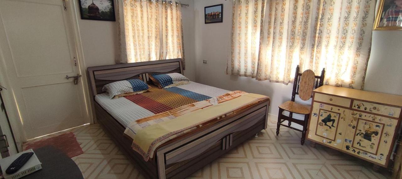 "Go Desert" Homestay ภุช ภายนอก รูปภาพ