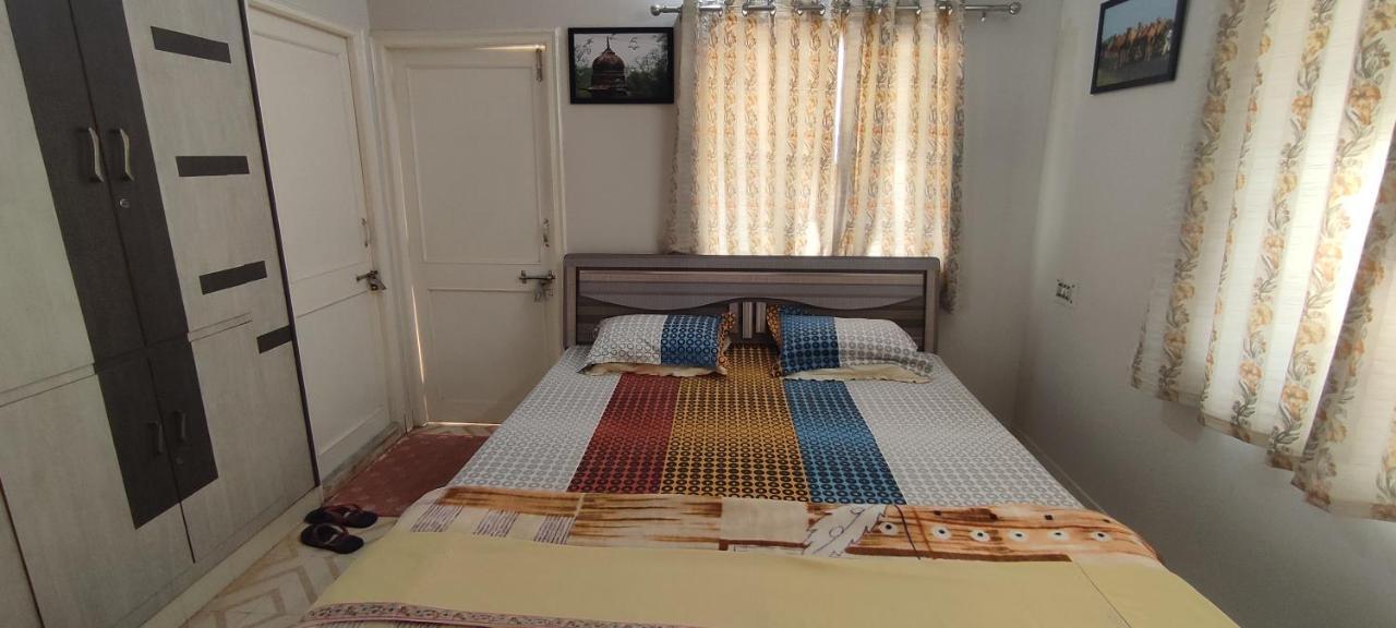 "Go Desert" Homestay ภุช ภายนอก รูปภาพ