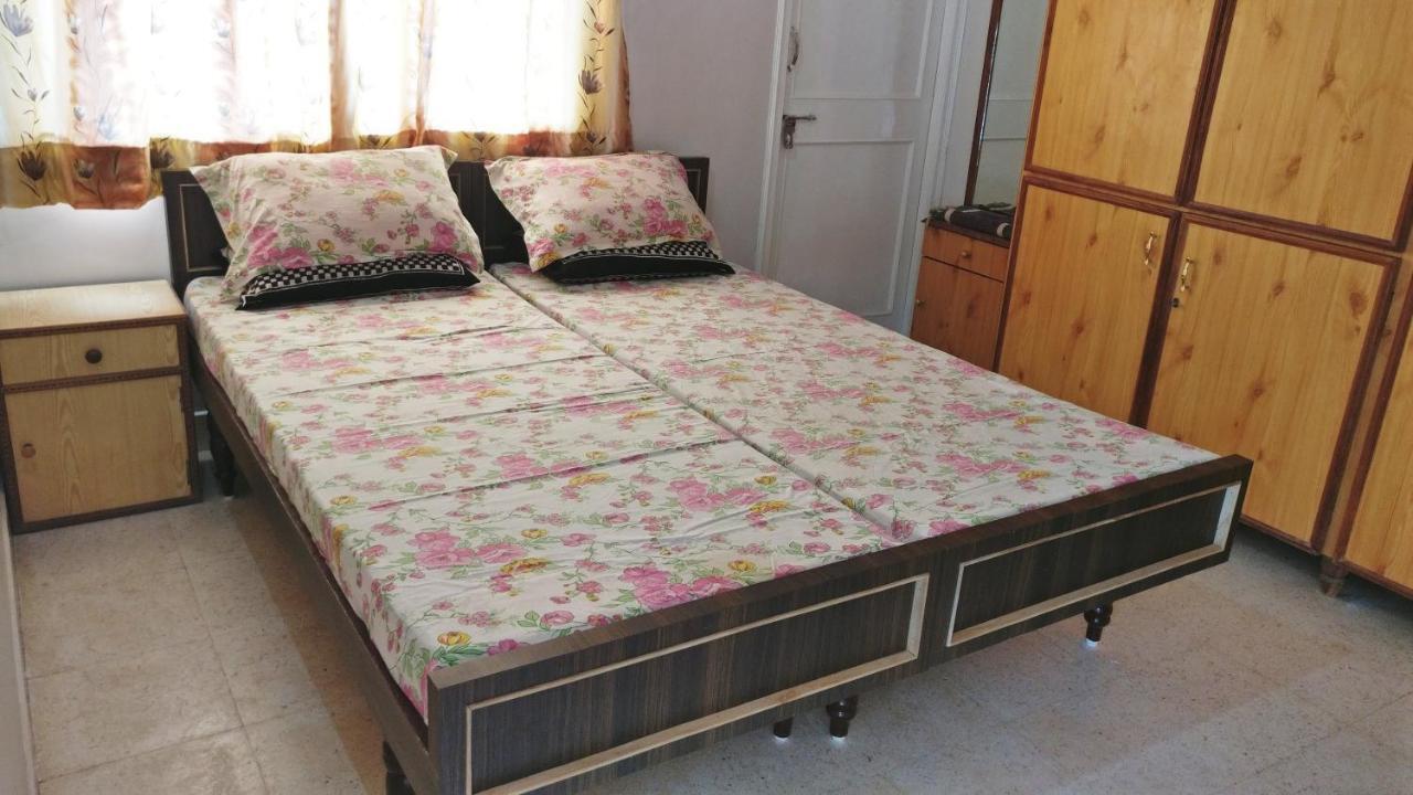 "Go Desert" Homestay ภุช ภายนอก รูปภาพ