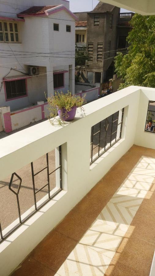 "Go Desert" Homestay ภุช ภายนอก รูปภาพ